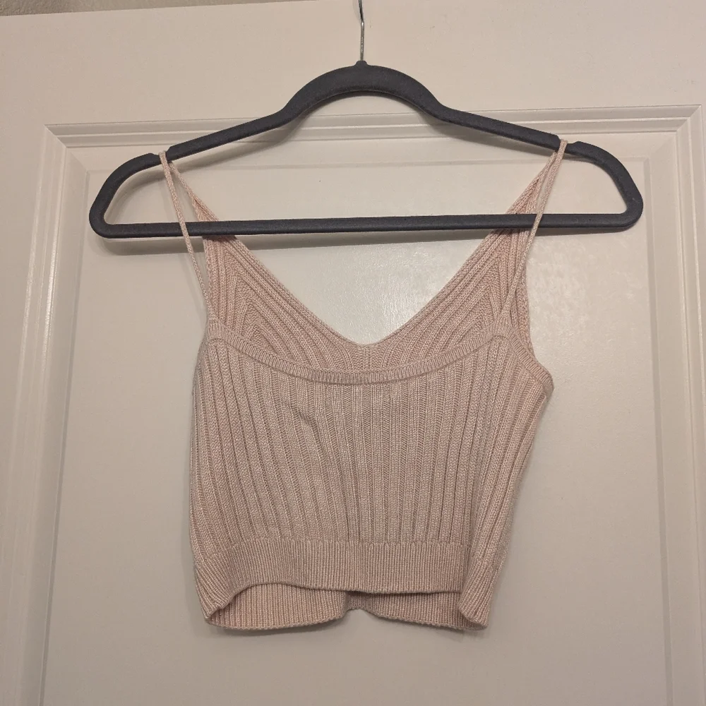 Crop top - Picture 2 of 2